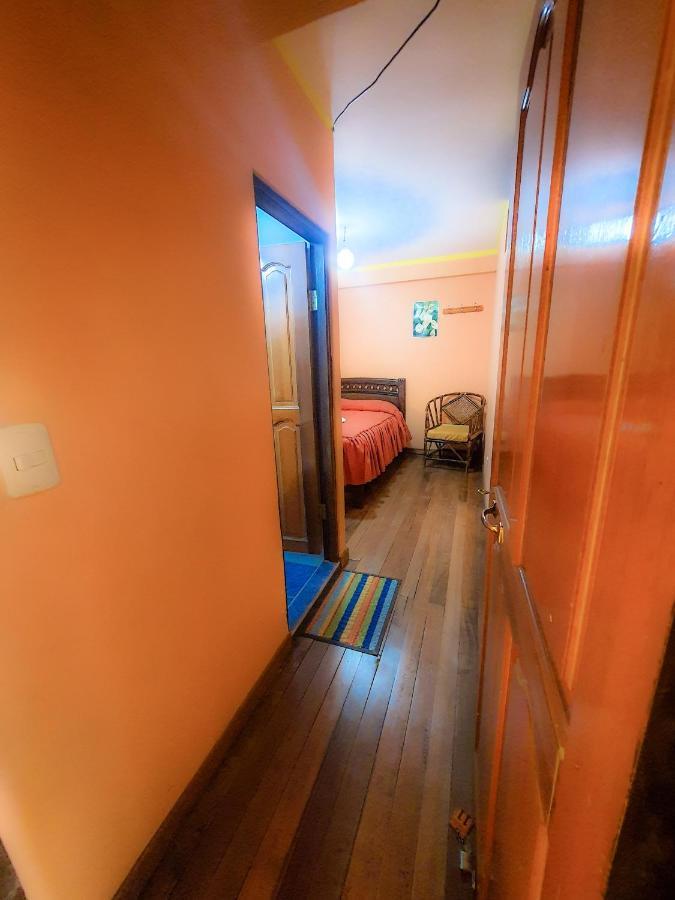 Hostal Luz Yhobimar Копакабана Экстерьер фото